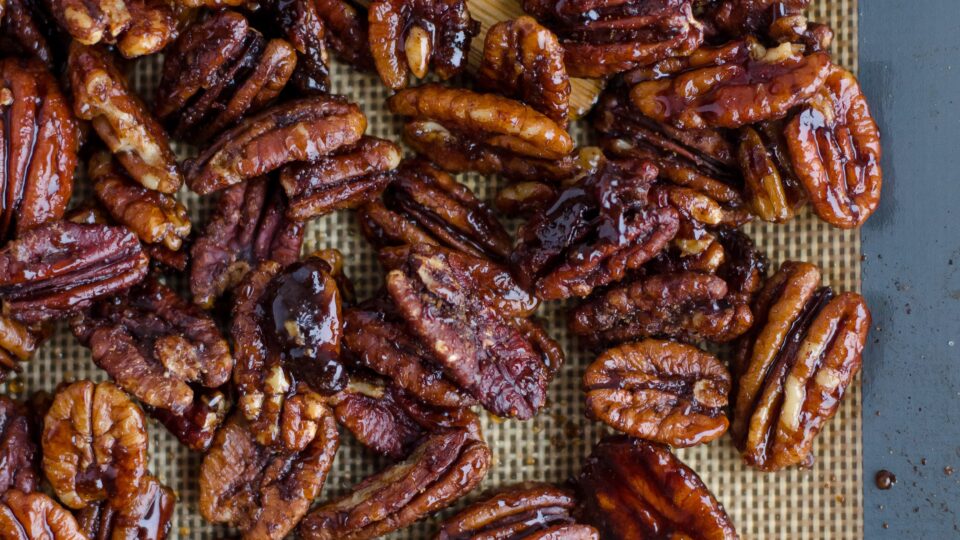 Honey Herb Roasted Nuts for your NYE Party!