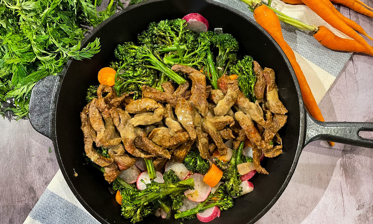 One-Skillet Steak and Vegetables with Mustard Sauce